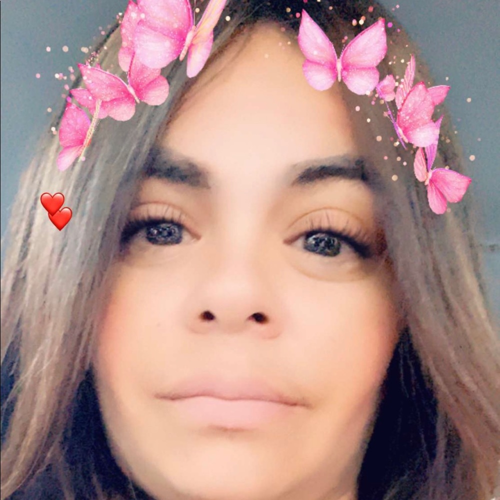 Meet your Posher, Alisha